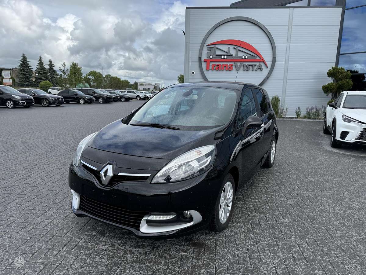 Renault Scenic 2015 — rear view