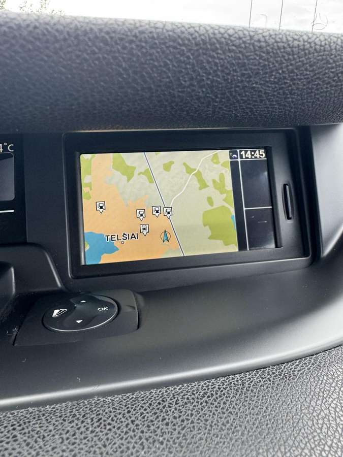 Renault Scenic 2015 — photo 26