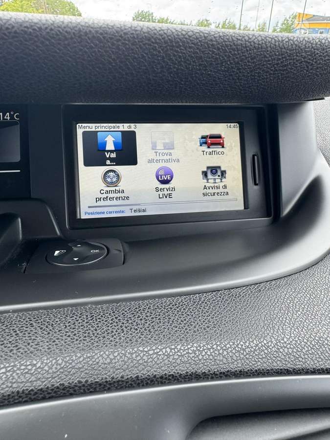 Renault Scenic 2015 — photo 29