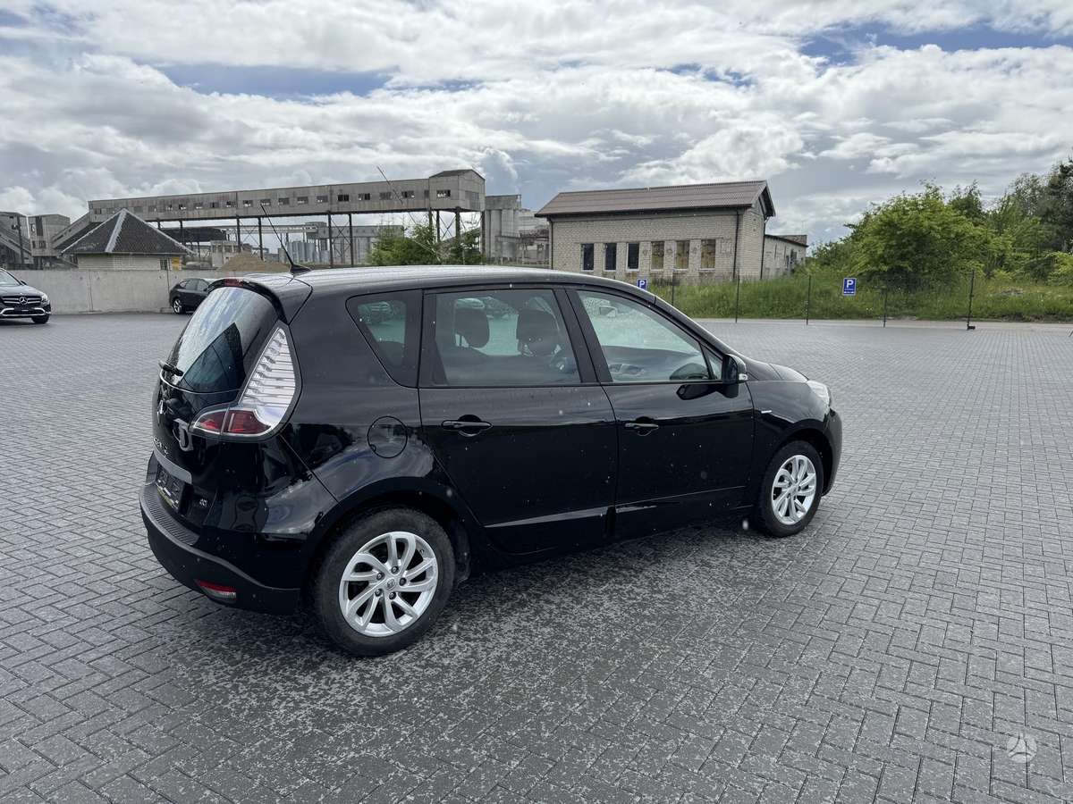 Renault Scenic 2015 — photo 8