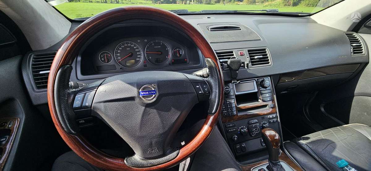 Volvo XC90 2005 — photo 5
