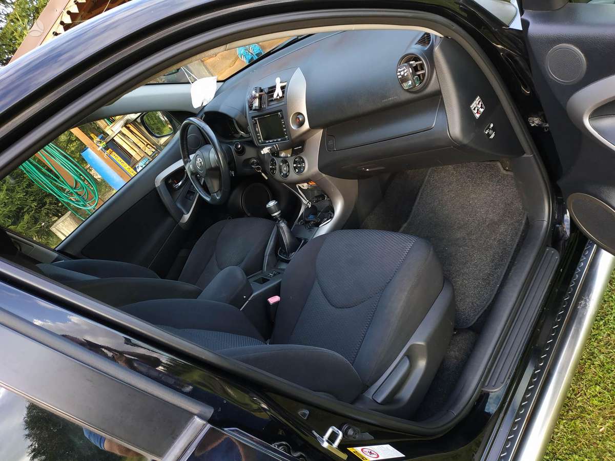 Toyota RAV4 2007 — photo 15