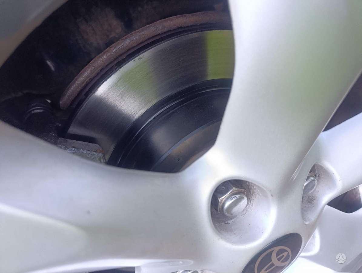 Toyota RAV4 2007 — photo 16