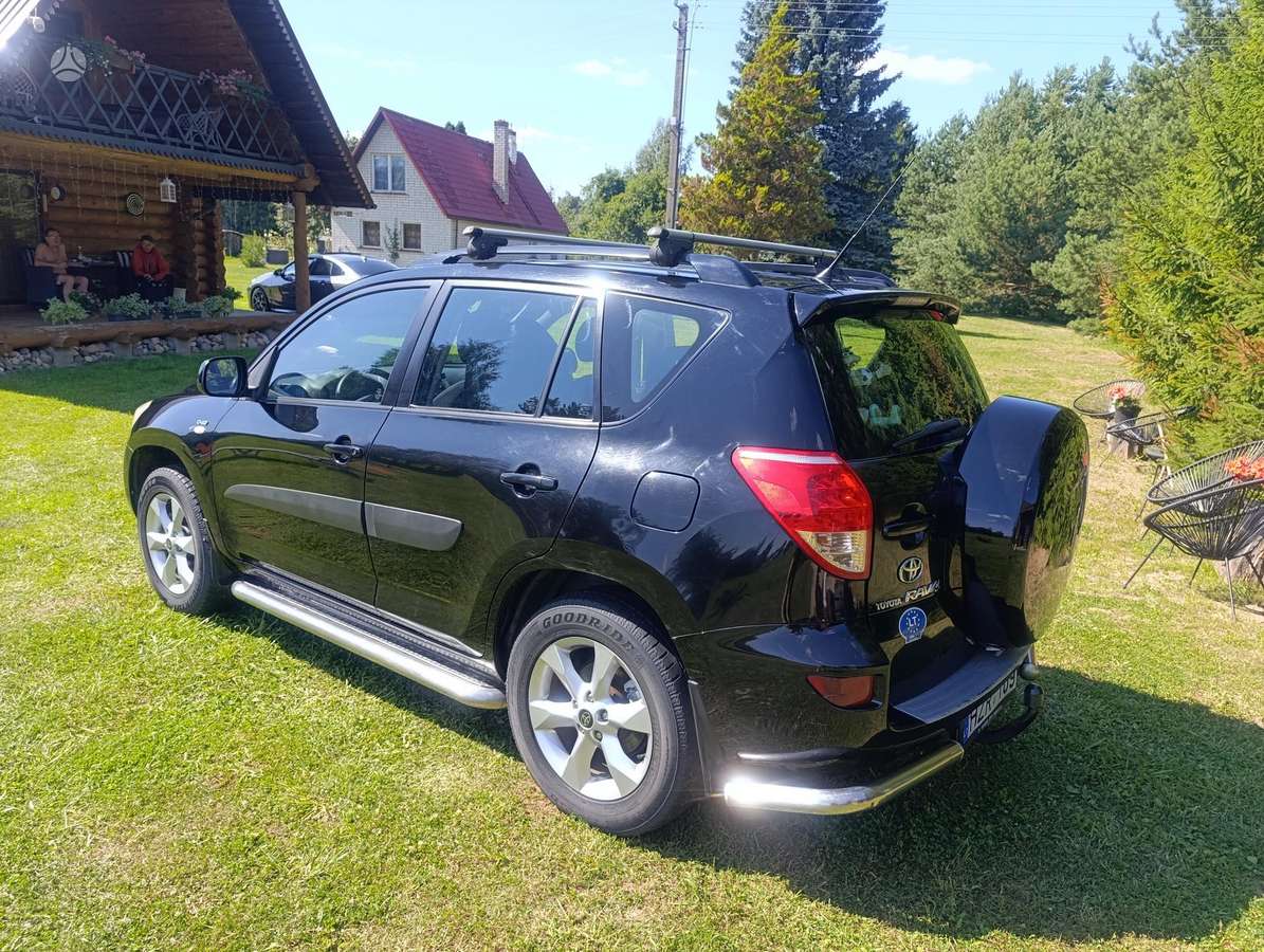 Toyota RAV4 2007 — engine 2231 cm³, 136 HP (100kW)