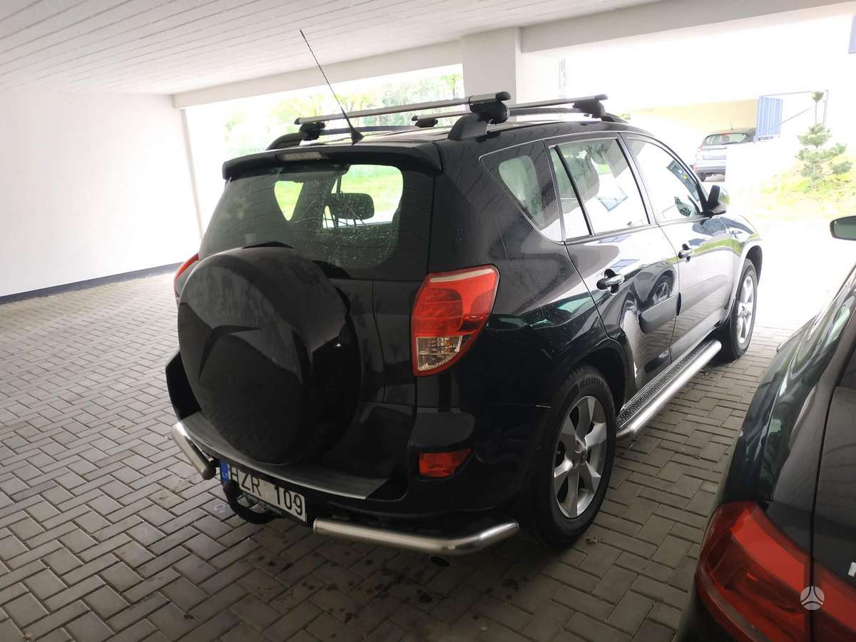 Toyota RAV4 2007 — photo 8