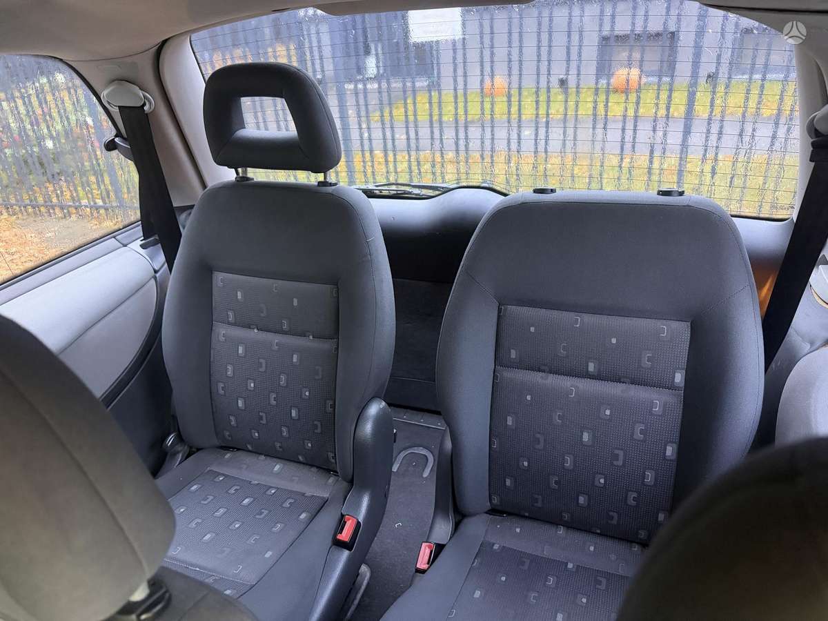 Volkswagen Sharan 2007 — photo 11