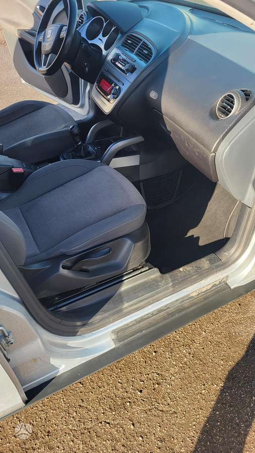 Seat Altea 2010 — photo 10