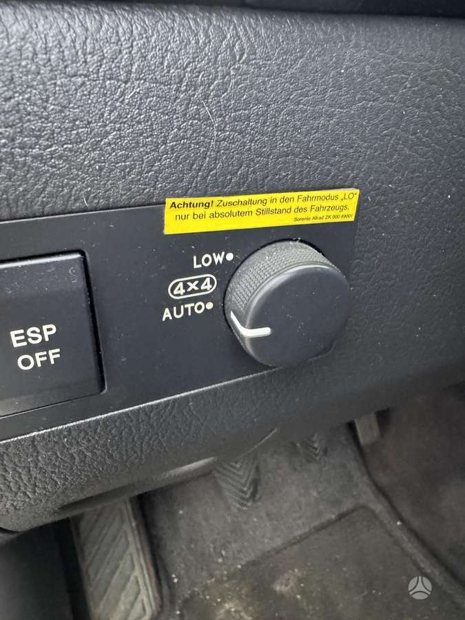 Kia Sorento 2008 — photo 16