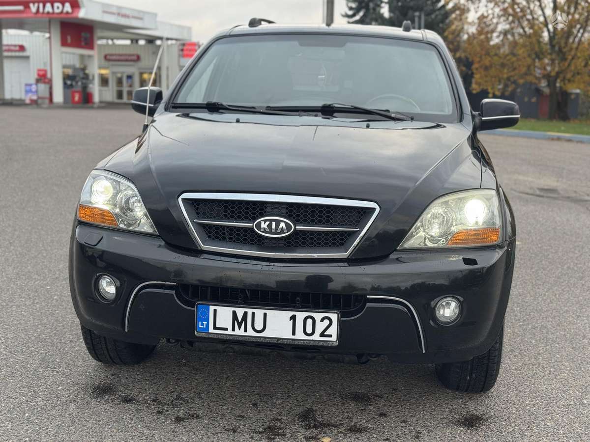 Kia Sorento 2008 — interior