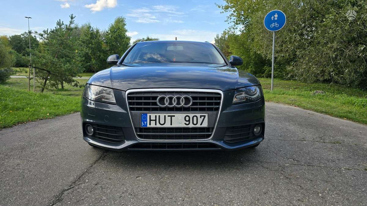 Audi A4 2009 — photo 15