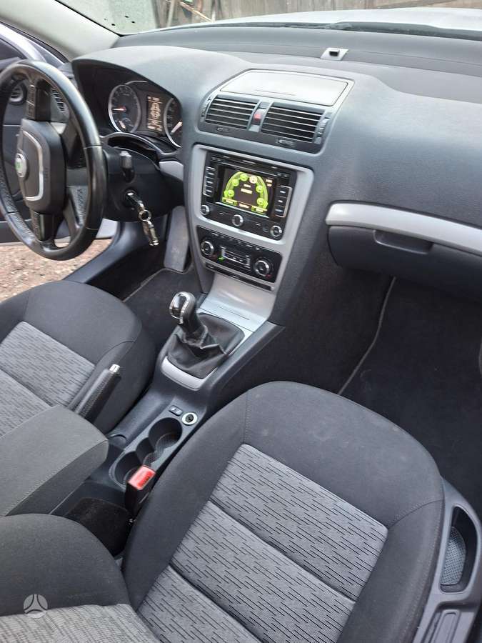 Skoda Octavia 2013 — photo 8