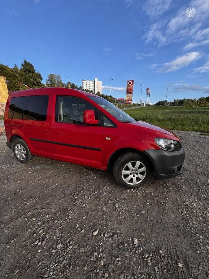 Volkswagen Caddy 2011 — rear view