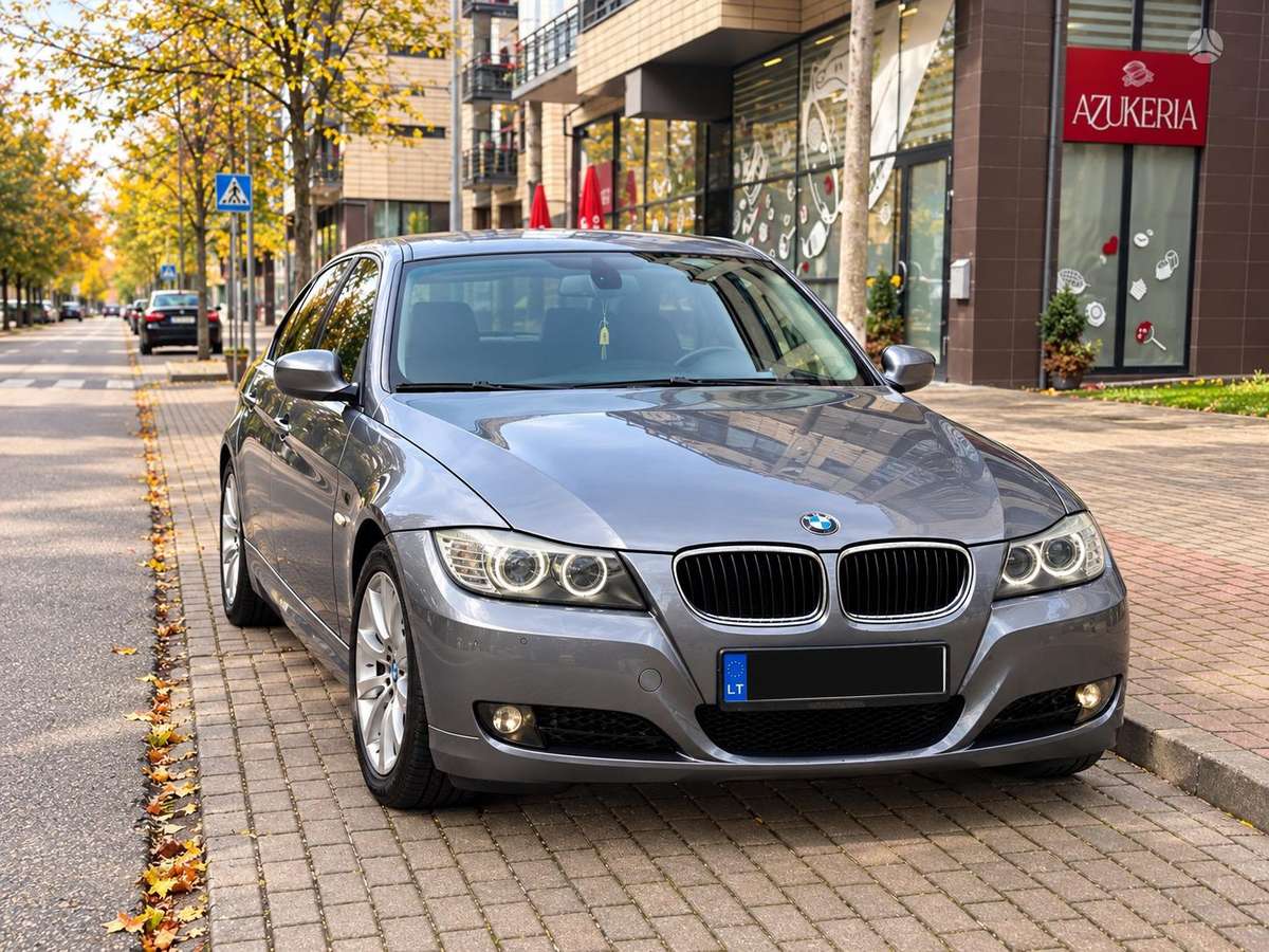 BMW 320, 2008