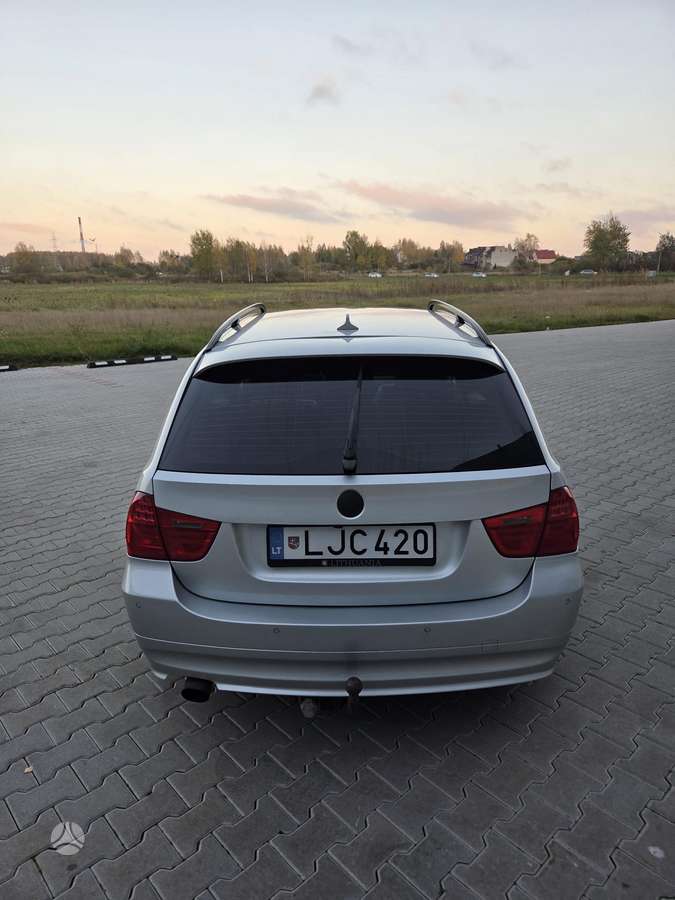 BMW 320 2007 — двигун 1995 cm³, 163 HP (120kW)