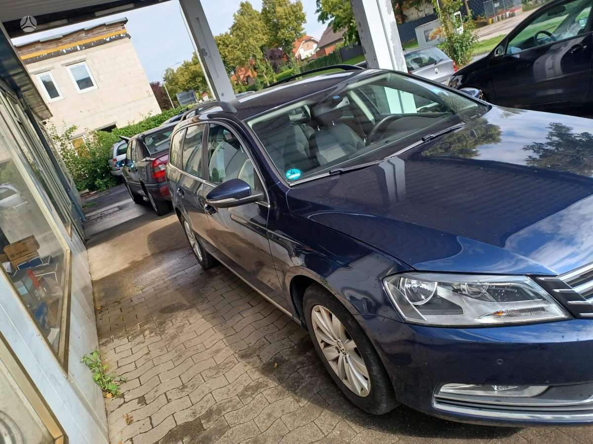 Volkswagen Passat, 2012