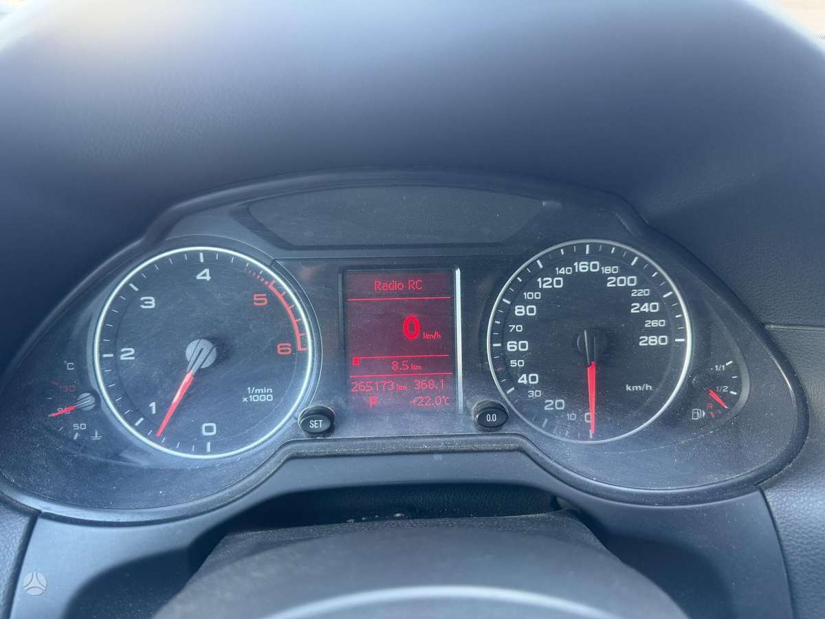 Audi Q5 2011 — photo 15