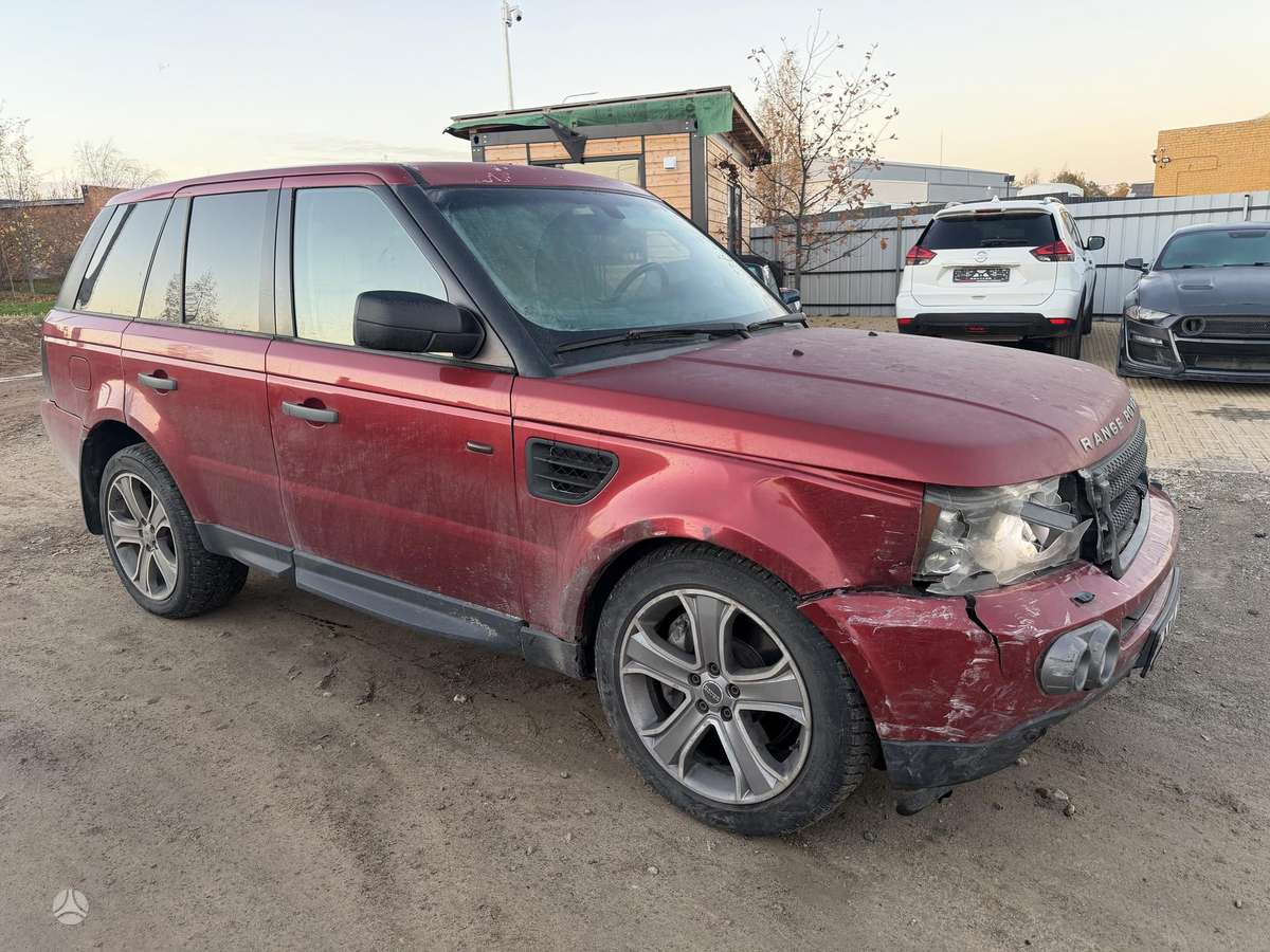Land Rover 2006 — салон