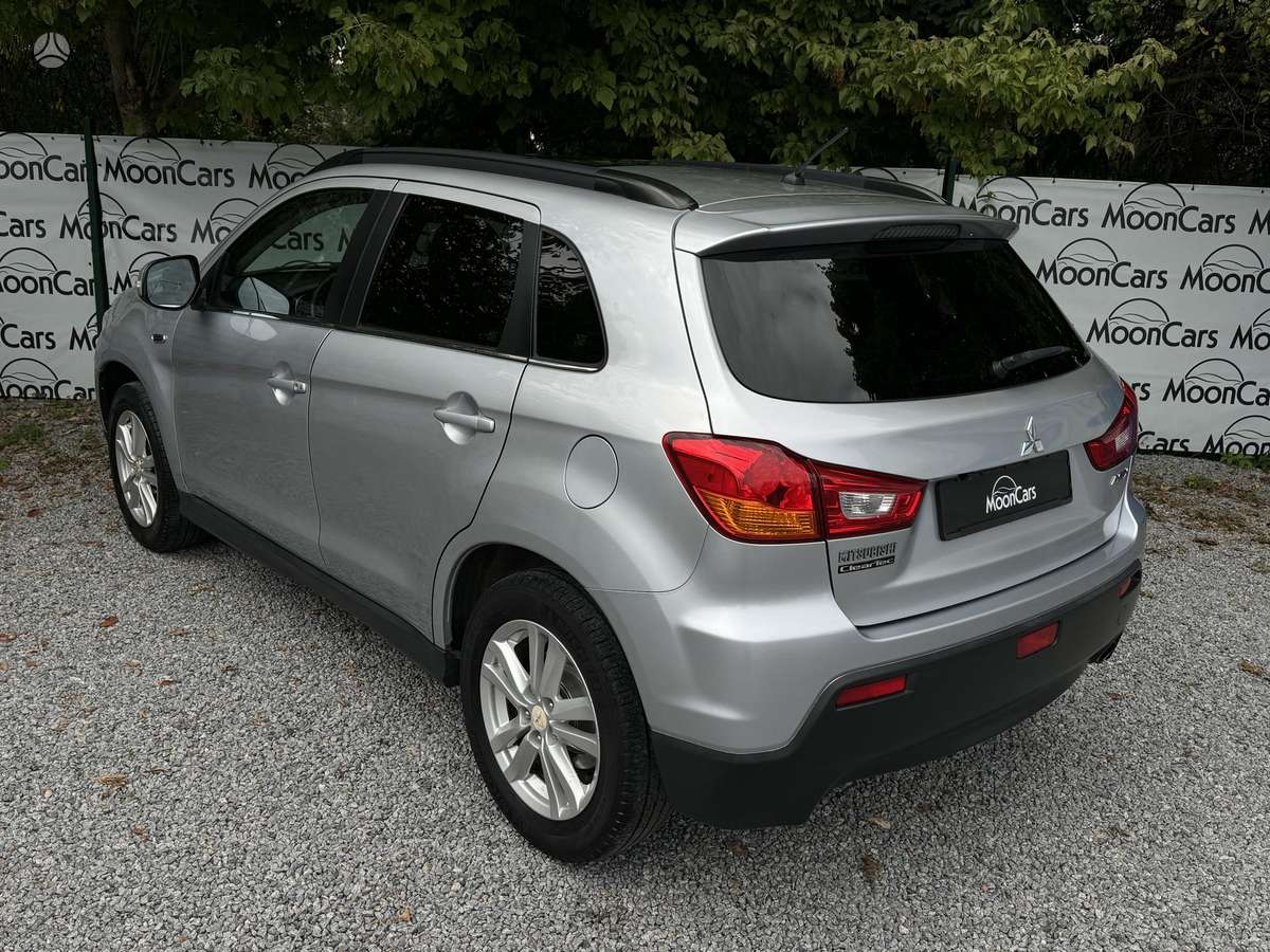 Mitsubishi ASX 2011 — photo 7