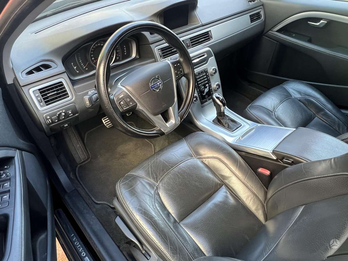 Volvo V70 2014 — photo 6