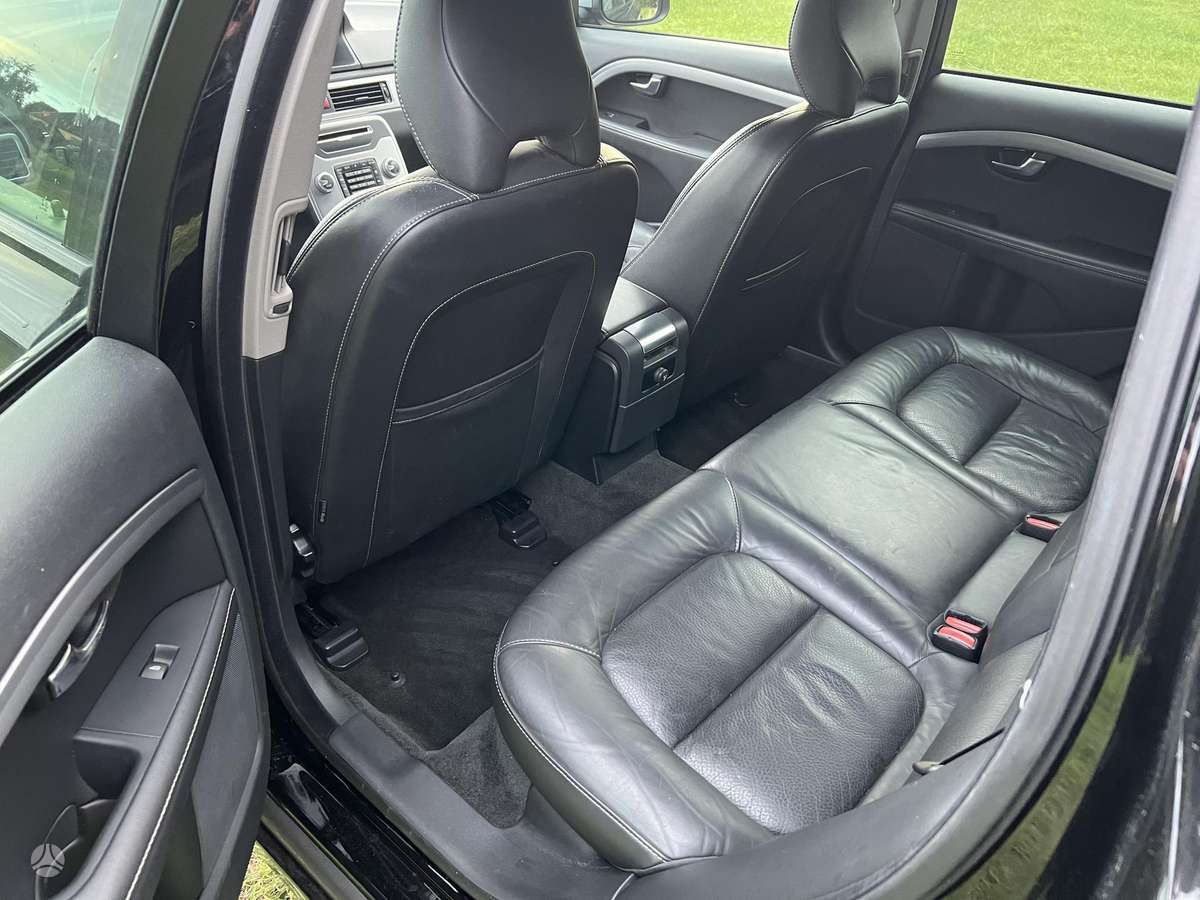 Volvo V70 2014 — photo 7