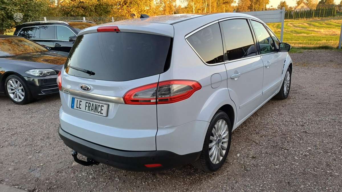 Ford S-MAX 2013 — photo 6