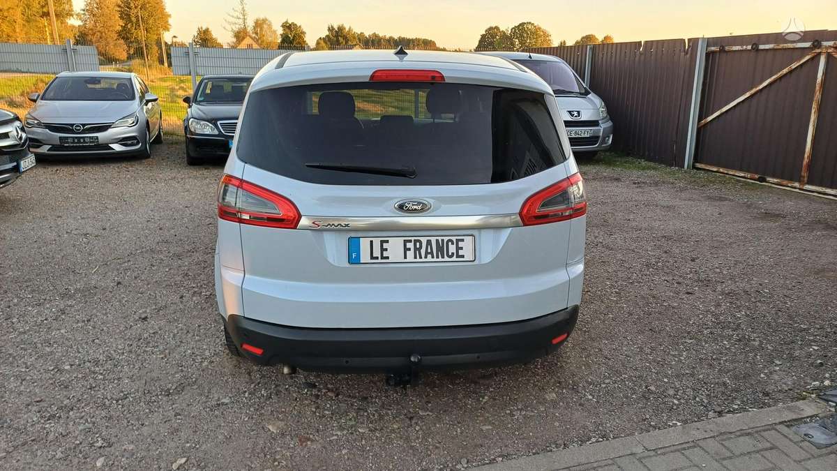 Ford S-MAX 2013 — photo 7