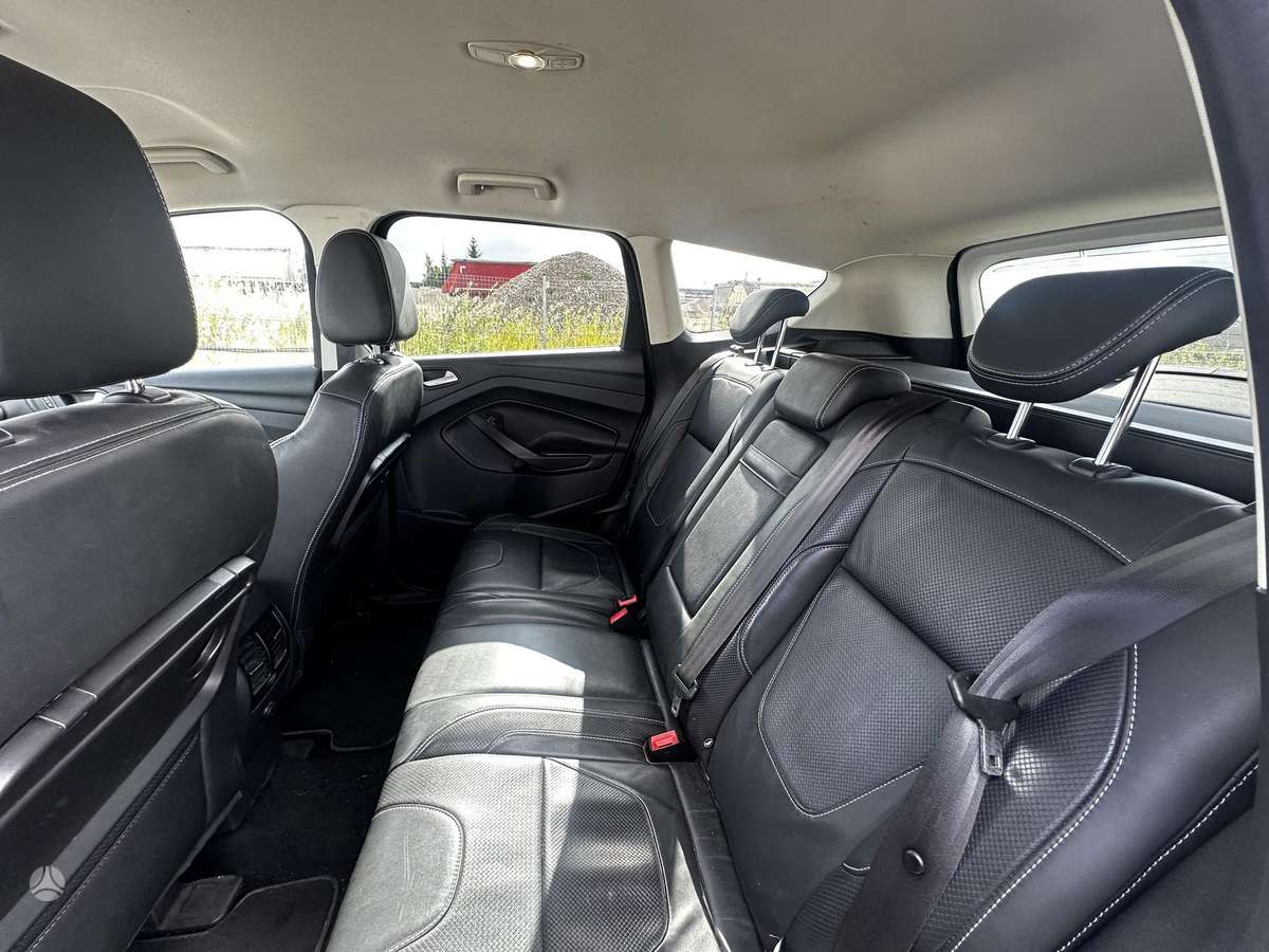 Ford Kuga 2014 — photo 7