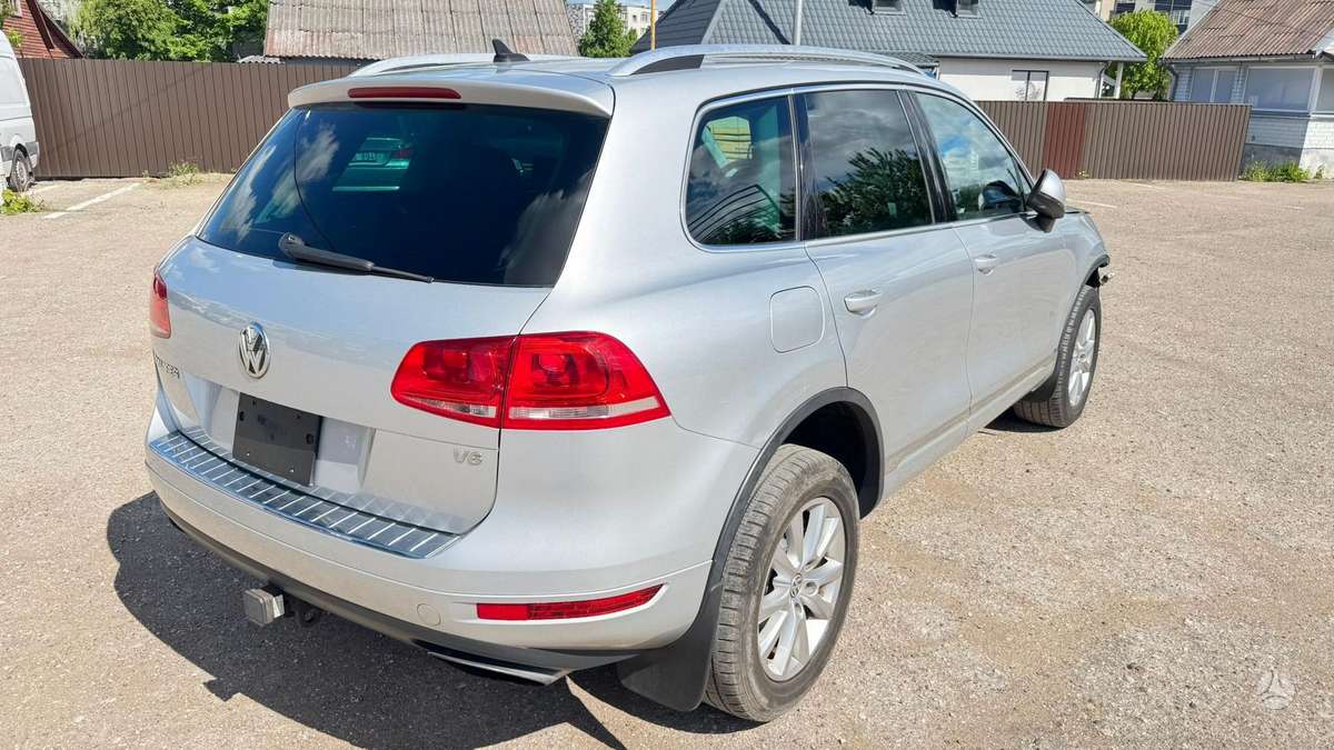 Volkswagen Touareg 2013 — vehicle for AFU Ukraine