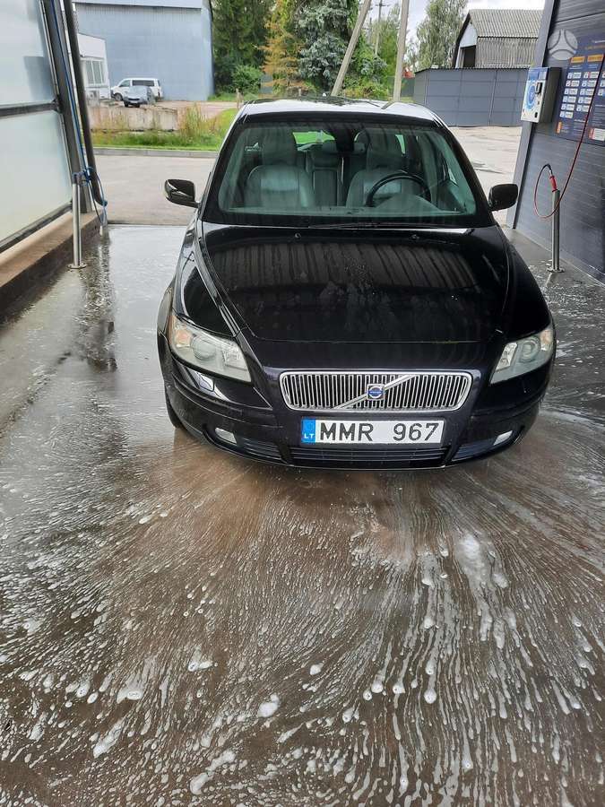 Volvo V50, 2005