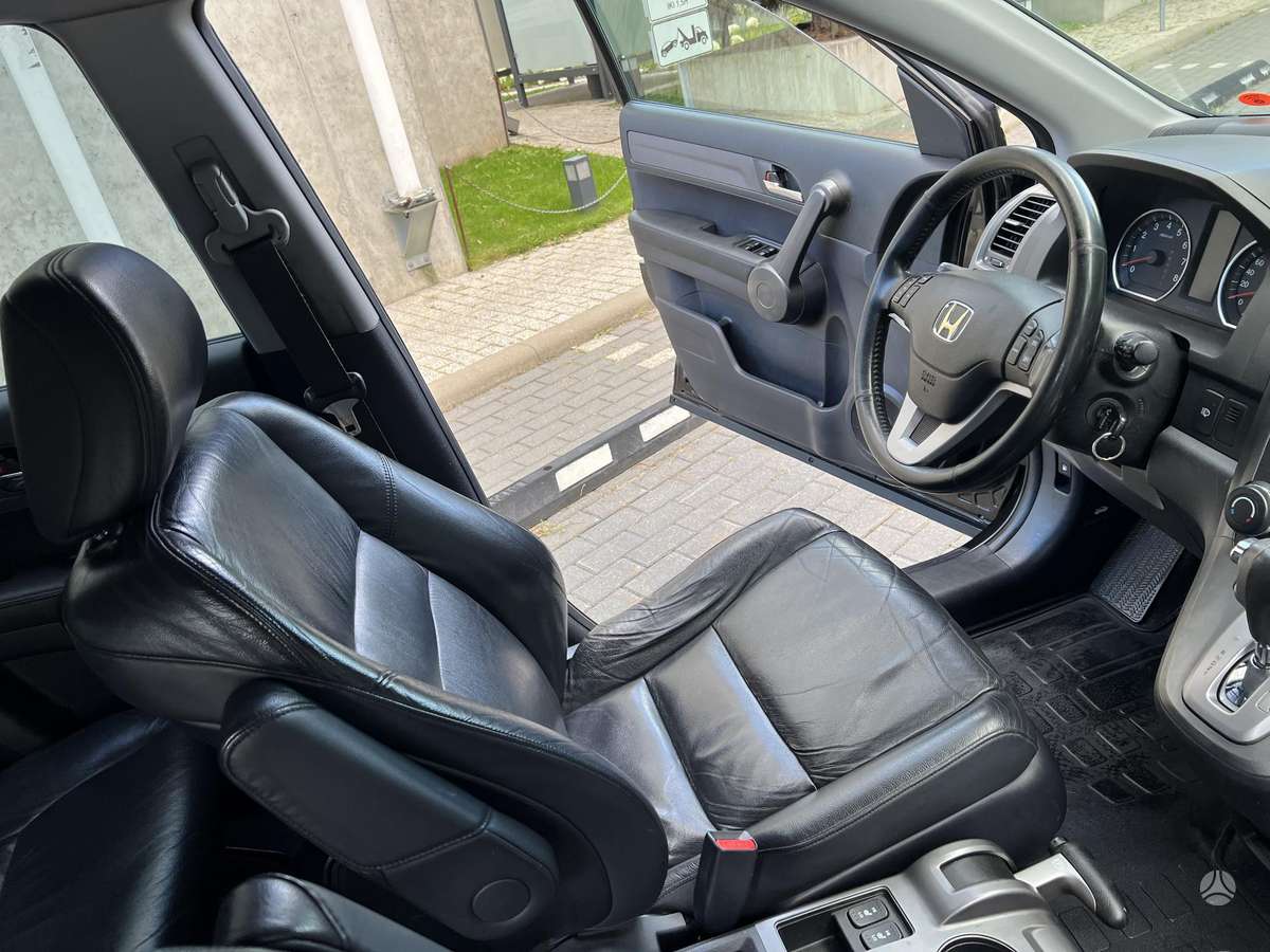 Honda CR-V 2008 — photo 34