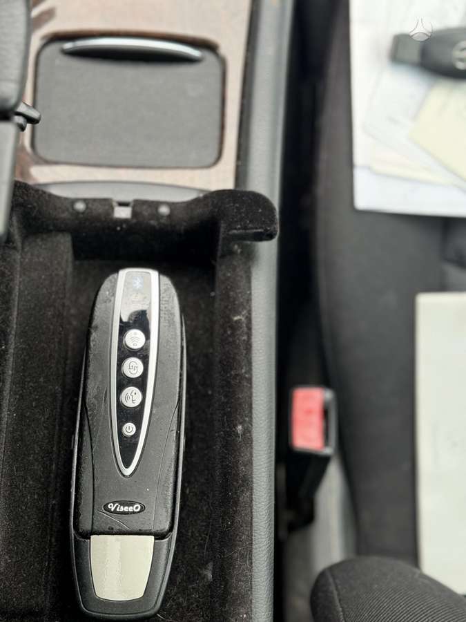 Mercedes-Benz C200 2006 — photo 30
