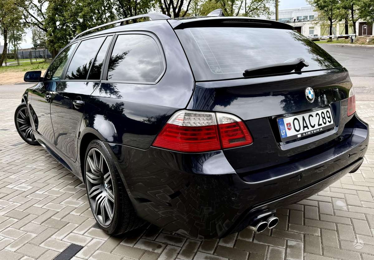 BMW 530 2005 — двигун 218 HP (160kW)