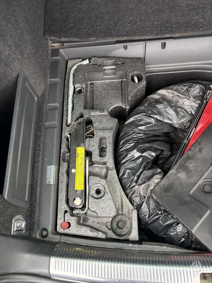 Volkswagen Passat 2006 — photo 22
