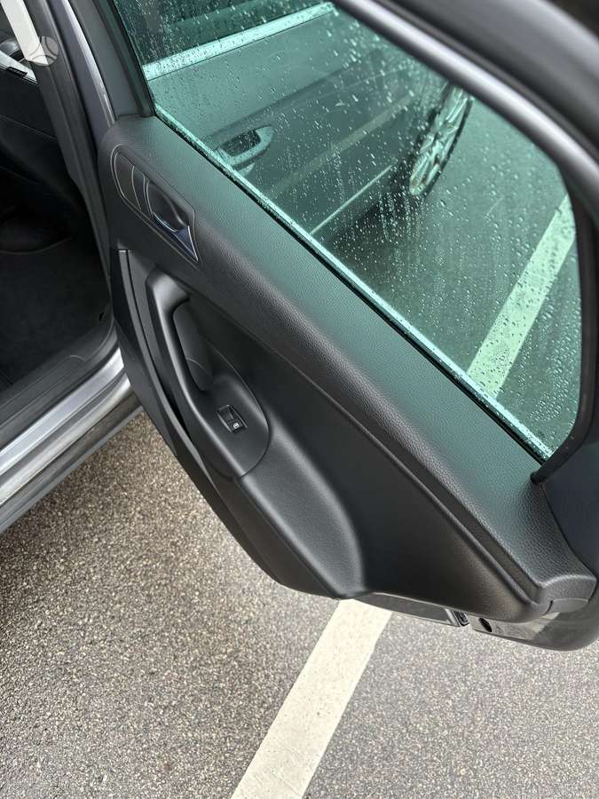Volkswagen Passat 2006 — photo 23