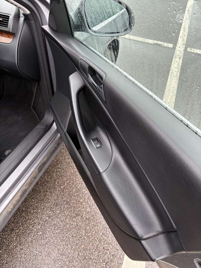 Volkswagen Passat 2006 — photo 25