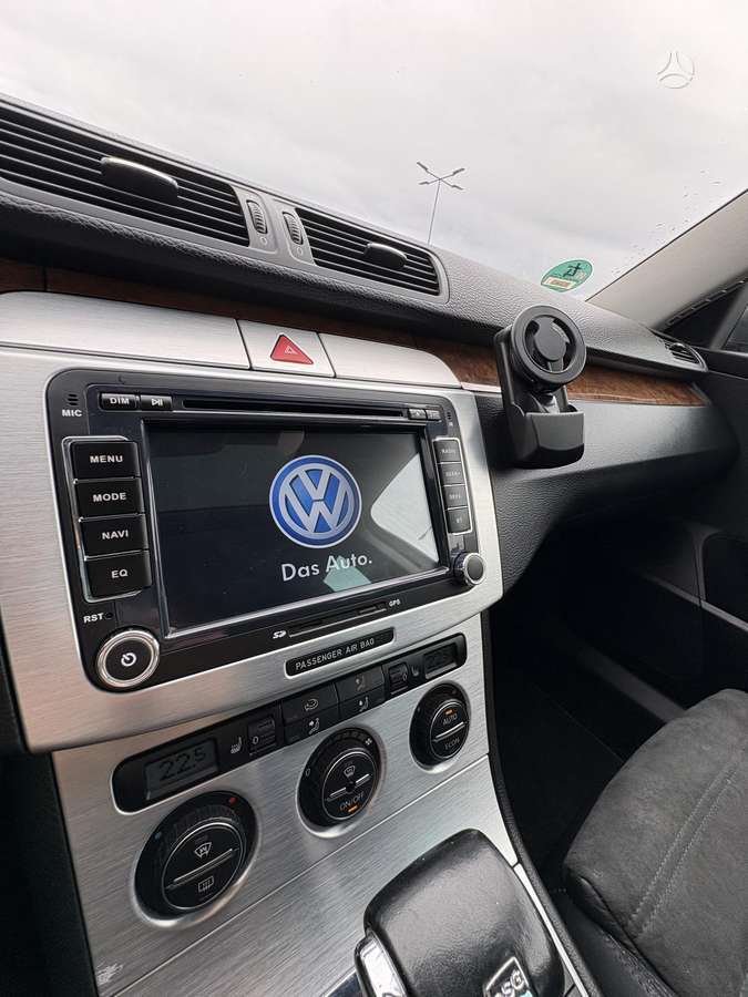 Volkswagen Passat 2006 — photo 33