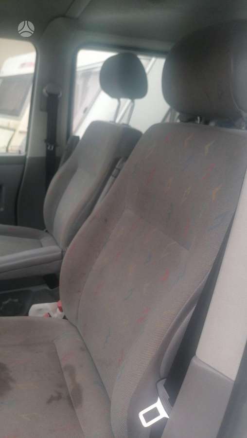Volkswagen Transporter 2005 — photo 5