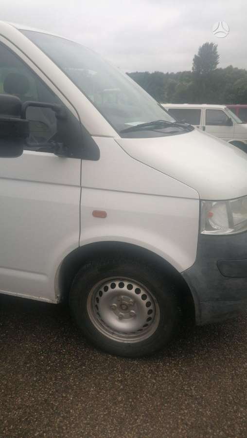 Volkswagen Transporter 2005 — photo 6