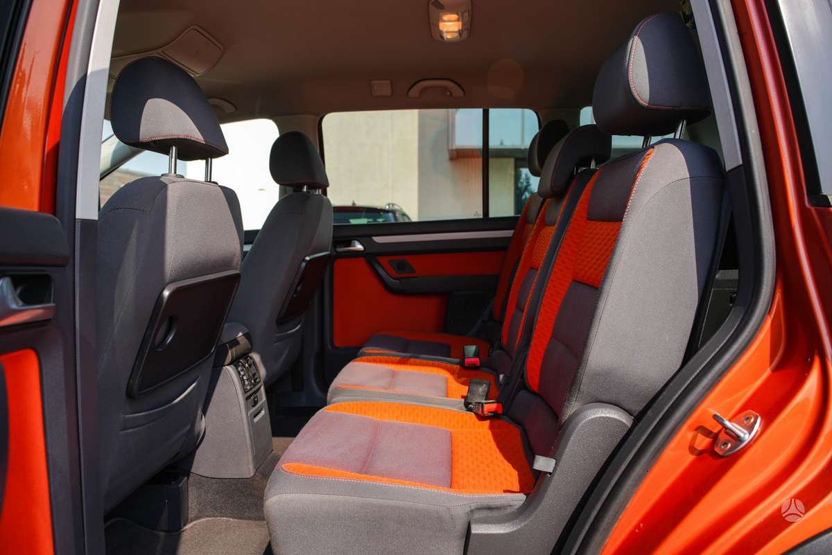 Volkswagen Touran 2008 — photo 30