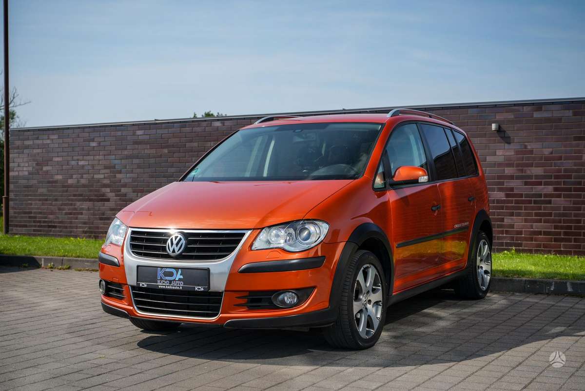 Volkswagen Touran 2008 — photo 5