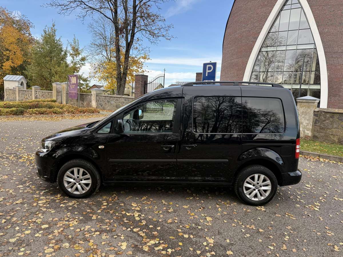 Volkswagen Caddy 2011 — photo 7