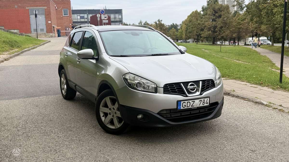 Nissan Qashqai 2011 — photo 10