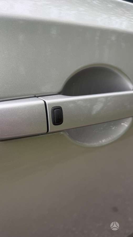 Nissan Qashqai 2011 — photo 25