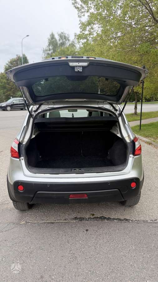 Nissan Qashqai 2011 — photo 26