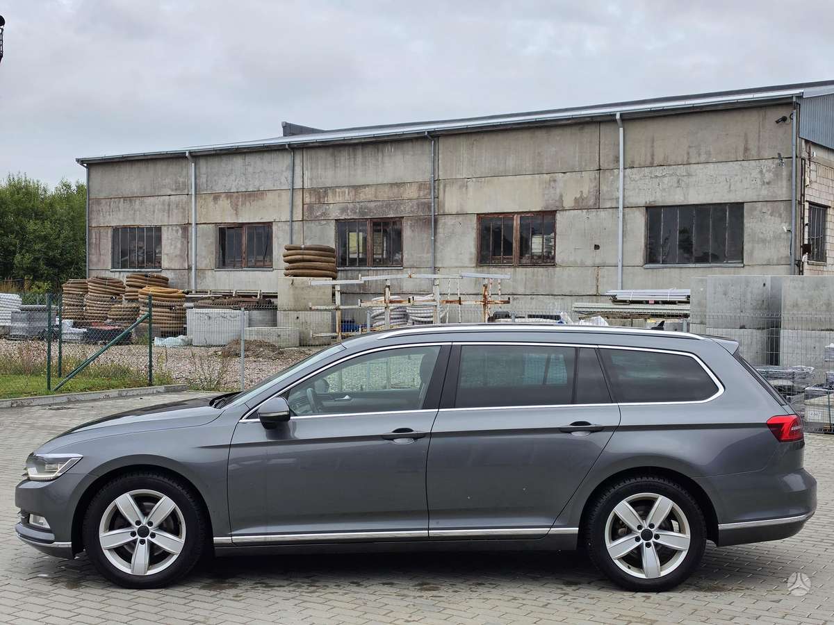 Volkswagen Passat 2015 — interior