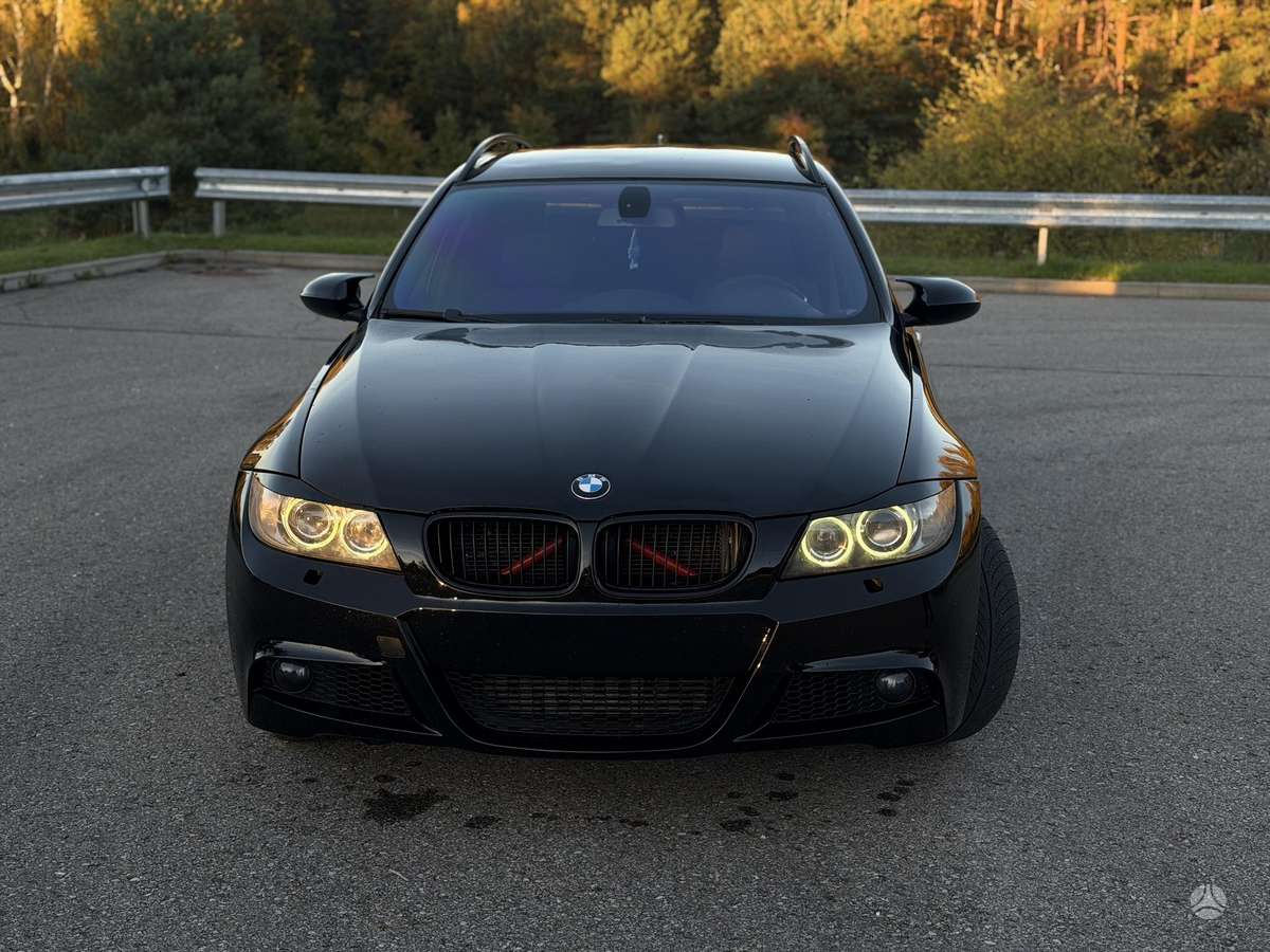 BMW 320, 2008