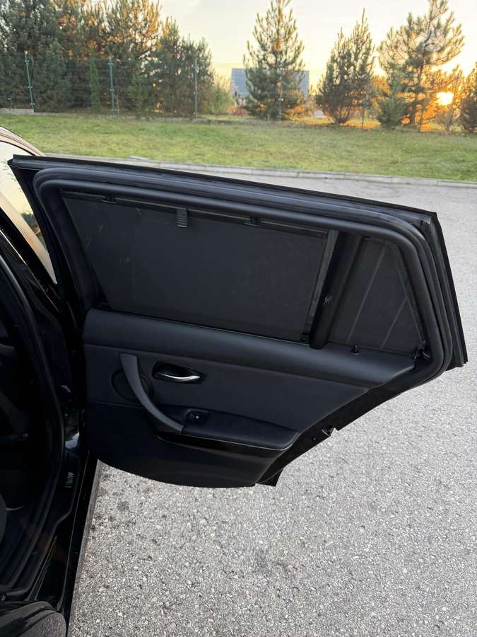 BMW 320 2008 — photo 9