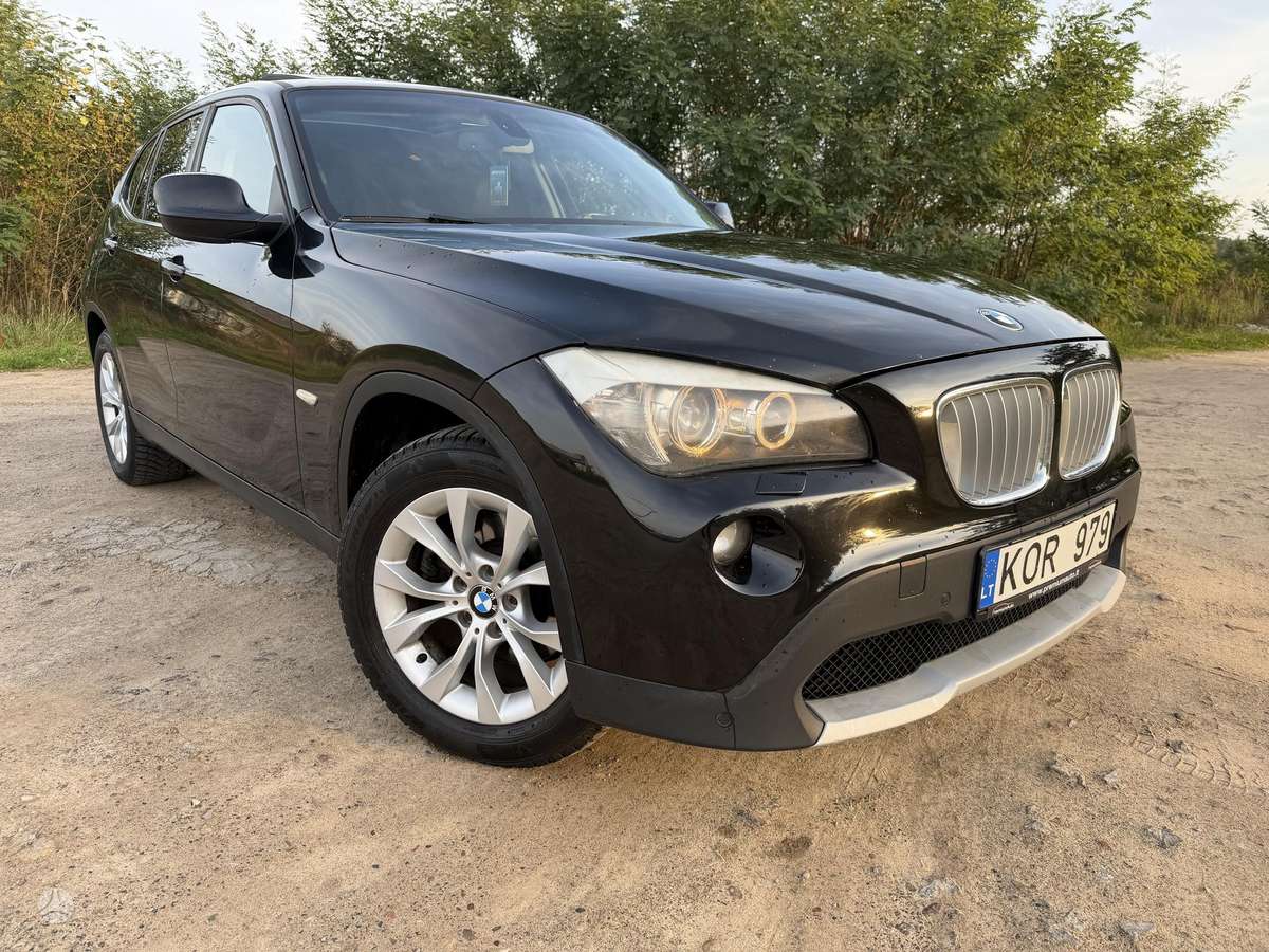 BMW X1 2011 — фото 7