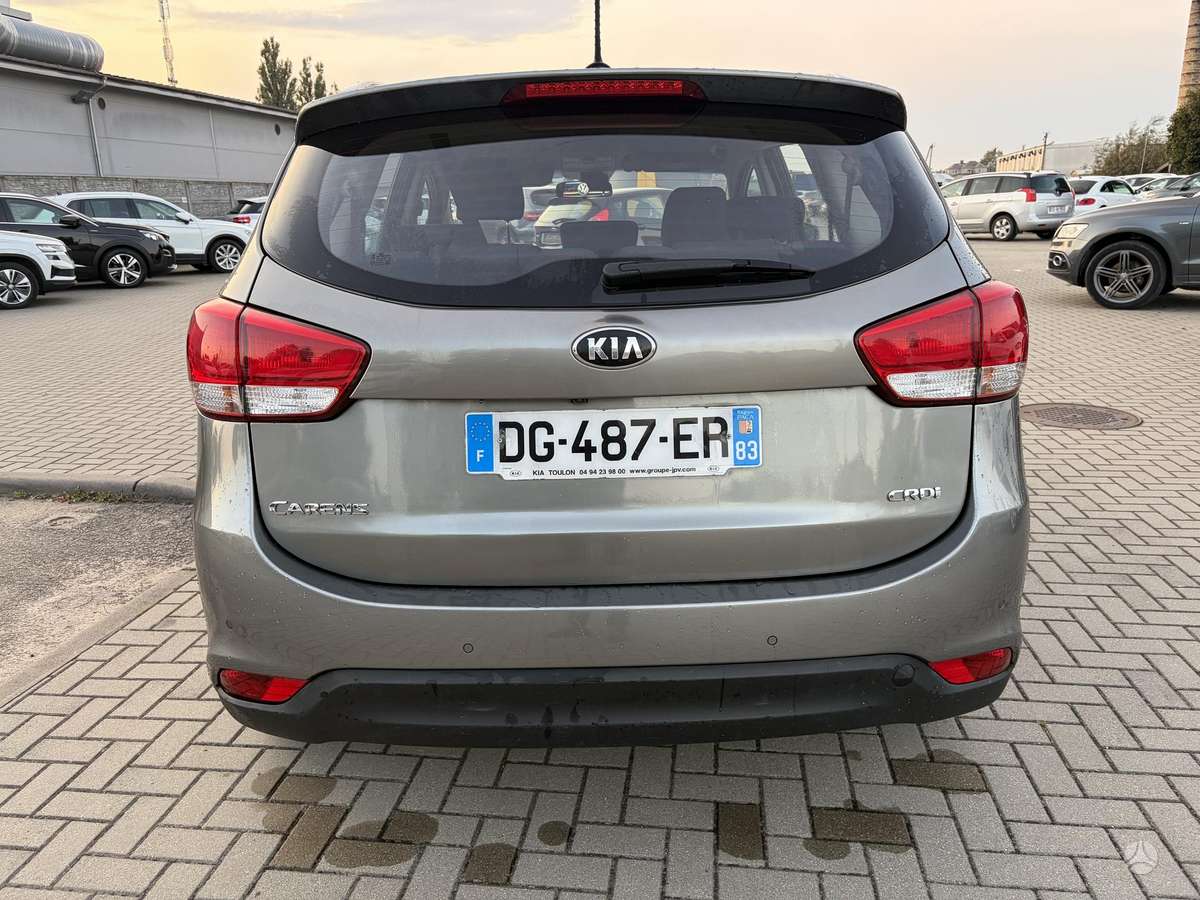 Kia Carens 2014 — engine 1700 cm³, 116 HP (85kW)