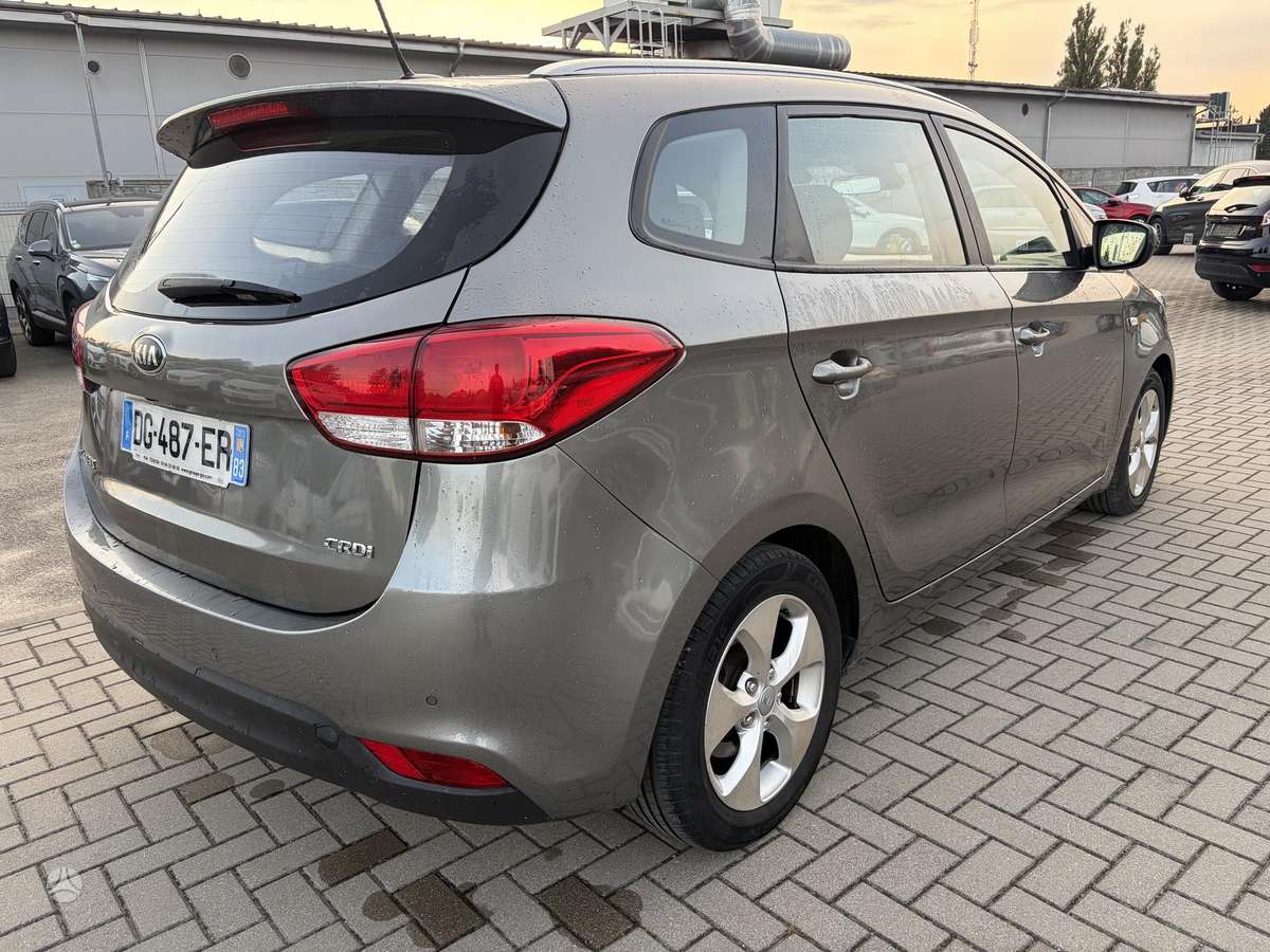 Kia Carens 2014 — photo 5